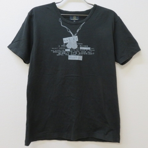 V811★R.NEWBOLD1　Tシャツ　黒　メンズXL★A