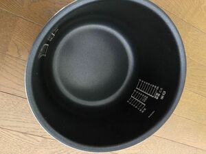 炊飯器のお釜のみ　ヤマダ YAMADASELECT YECM18G1 1升炊き W 一升