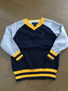 Tommy HILFLGER ニット　トップス　80