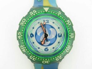 swatch スウォッチ　腕時計　クオーツ　カラフル文字盤　お洒落　グリーン系　C16