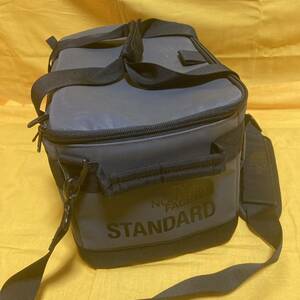 【J-A06】完売品 THE NORTH FACE STANDARD BC CRATES 7 record bag レコードバッグ ノースフェイス 7インチ グレー バック