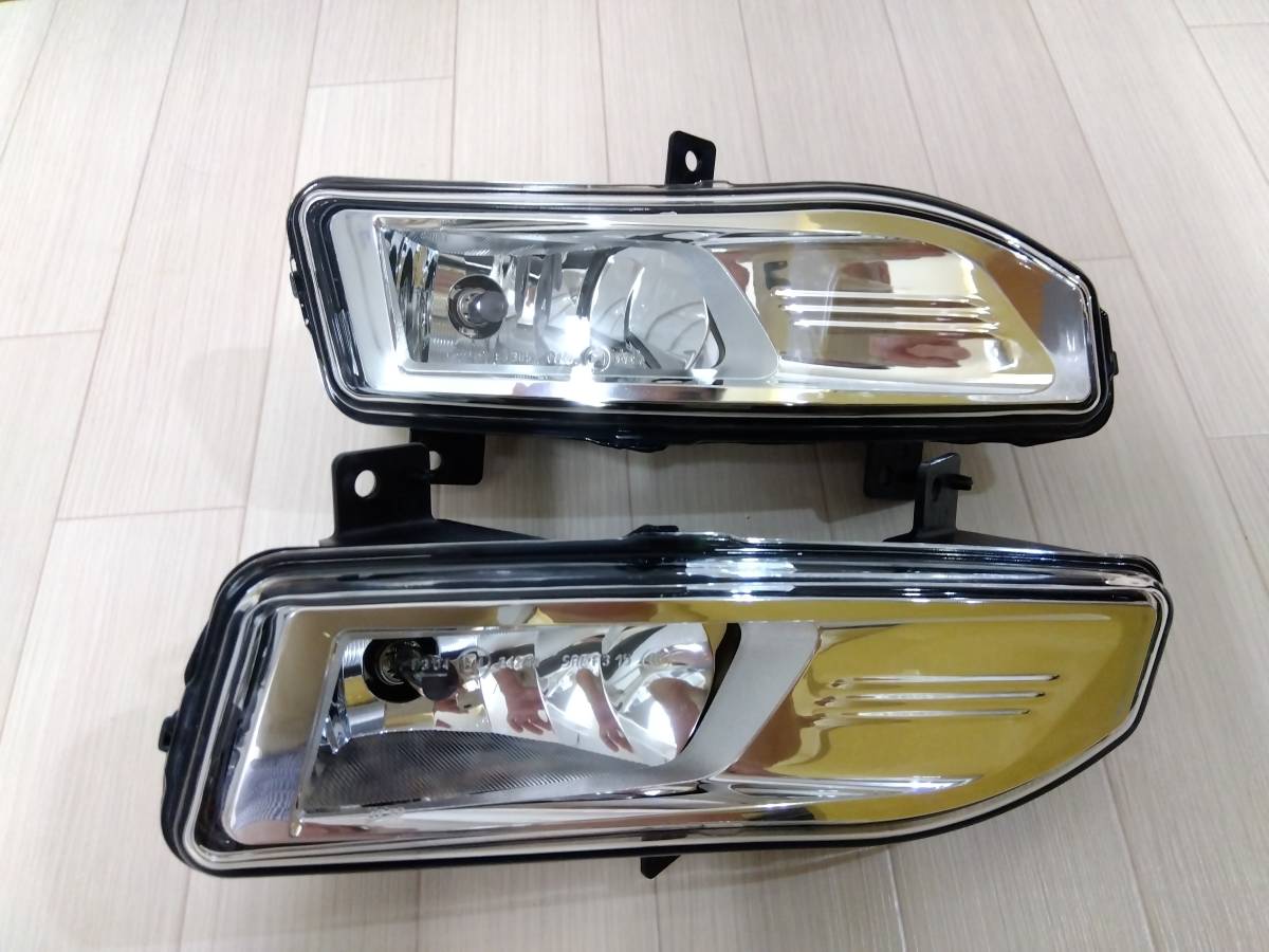 ヤフオク! -「日産純正フォグランプ左右セット」(自動車、オートバイ