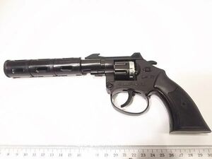 銃ビックバン44マグナムガン　サイレンサー取付　火薬カネキャップ付 ピストル オートマティック 8連発 小型トイガン　日本製　★鄭８