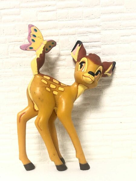 日本未発売　ディズニー　バンビ　Bambi フィギュア　取り扱い終了