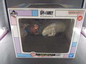 未開封品 ラストワン賞 アーニャ&ボンド アナザーカラーver. カードホルダー付きフィギュア 一番くじ SPY×FAMILY -You made my day-