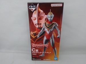 C. Ultraman Gaya самый жребий Ultraman Tiga * Dyna * Gaya - свет ... было использовано ...- Ultraman Gaya 