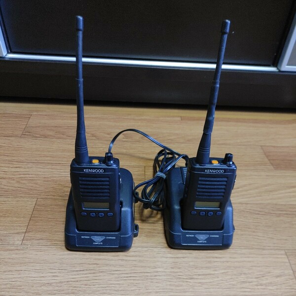 KENWOOD/UHF簡易業務用無線機 　TCP-233WCT×2台+充電器