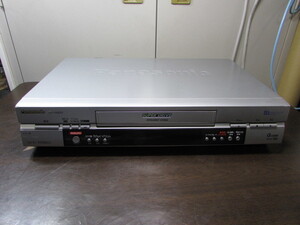 【YHA0224】★Panasonic NV-HXB55 VHSビデオデッキ 2002年製 リモコン欠品 再生確認済み★中古