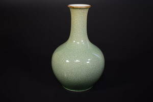【和】(6826)　中国古玩　唐物　清代　青磁釉花生　花瓶