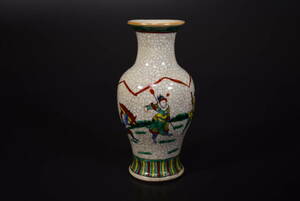 【和】(6855)　中国古玩　唐物　色絵唐人物文花生　花瓶