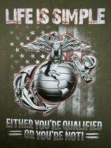 中古美品　USMC LIFE IS SIMPLE EITHER YOU'RE QUALIFIED OR YOU'RE NOT! コットンTシャツ MEDIUM HANES製_画像2