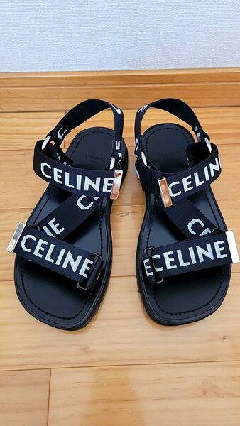 CELINE　レオストラッピーサンダル