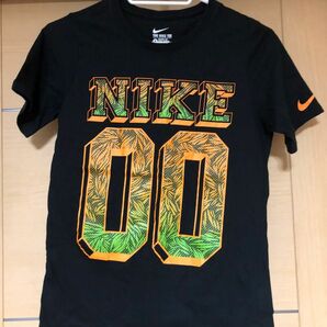 ナイキ　Tシャツ　キッズ　NIKE