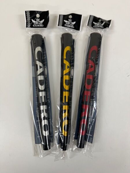 カデロ AIR ブラック地にゴールド、レッドシルバー バックライン無し