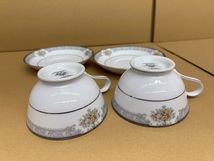 処分特価品★【Noritake ノリタケ】カップ＆ソーサー2客セット【VICTORIA PALACE 1546】中古品_画像2