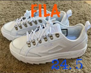 お値下げ　FILA フィラ　スニーカー　白　24.5 