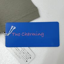 未使用品 /33/ TWO Charming カーキ 長袖カットソー ロンティ レディース 日本製 カジュアル タグ シルクプロテイン アウトドア 大人可愛い_画像2