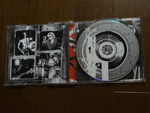 ☆ VAN HALEN 『THE BEST OF BOTH WORLDS』 ヴァン ヘイレン 2CD ベスト 輸入盤 CDケースにオリジナルステッカー貼り付け_画像2