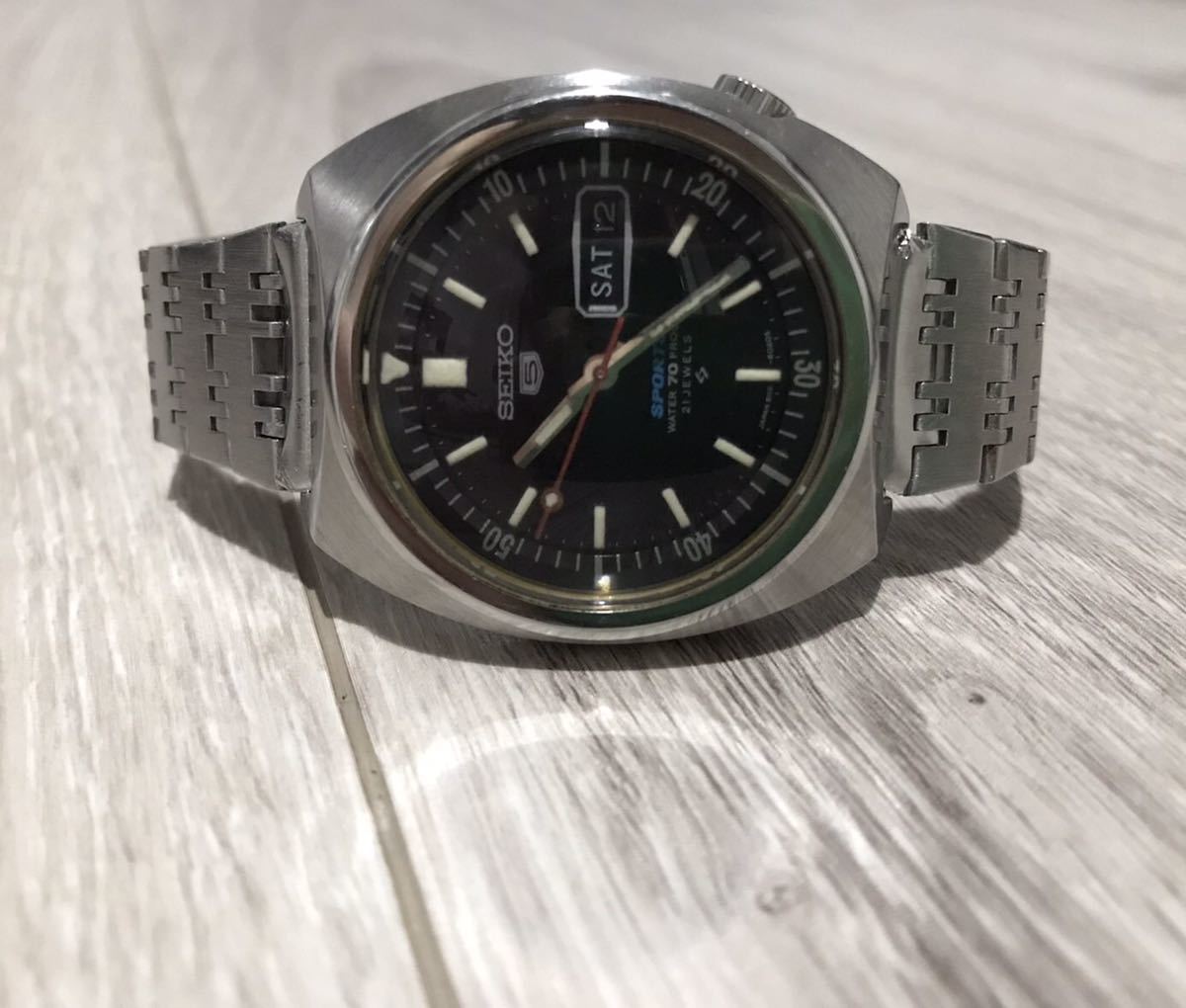 ヤフオク! -「seiko 5 sports 70 proof」の落札相場・落札価格