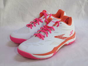 825 YONEX POWER CUSHION COMFORT 3WOMEN 24.5