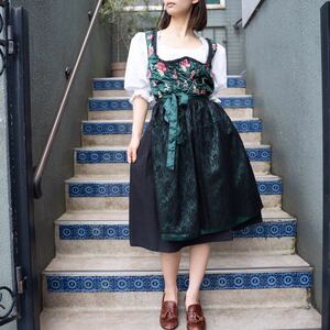 *SPECIAL ITEM* EU VINTAGE Almenrauschヨーロッパ古着刺繍レースデザインチロリアンワンピース