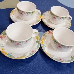 ビレロイボッホ　villeroy boch ティーカップセット