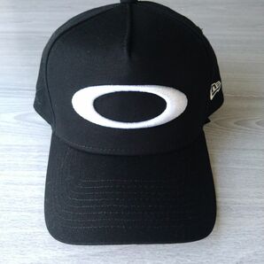 OAKLEY NEW ERA オークリーカップキャップ