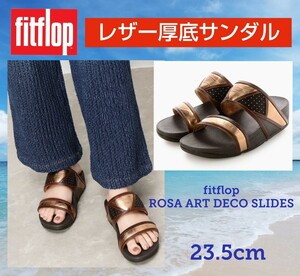 レディースサンダル★23.5cm★fitflop★可愛い★クロコ柄アクセント★海水浴★プール★川遊び★BBQ★レザーサンダル★新品未使用★送料無料