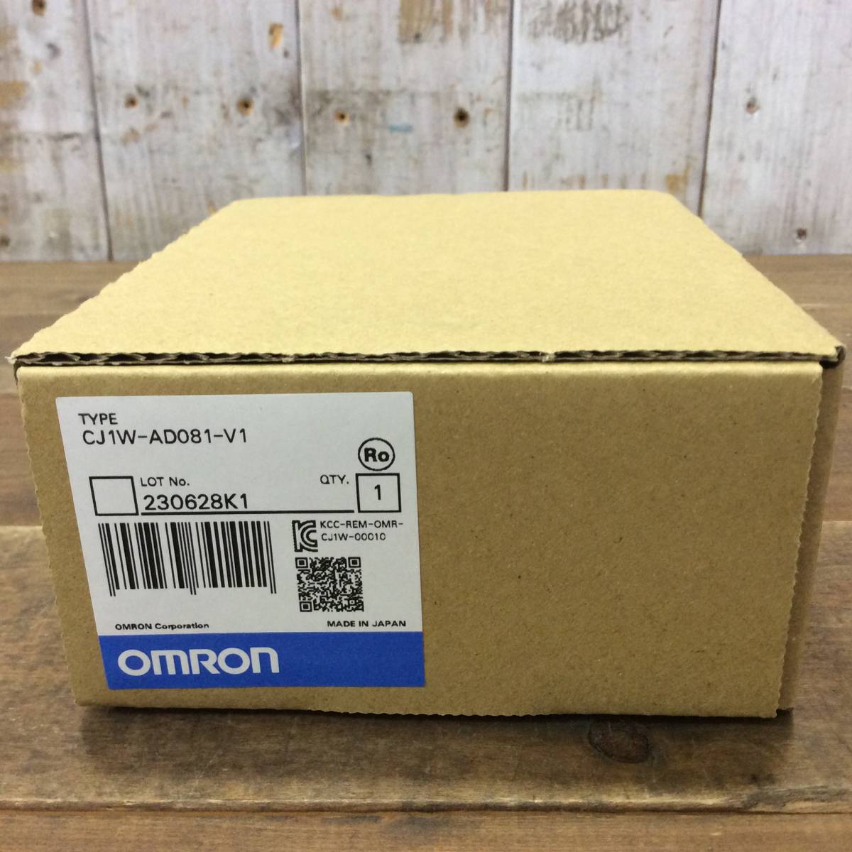 新品 OMRON/オムロン 入出力ユニット CJ1W-MD263...+soporte.cofaer.org.ar