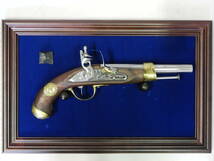 フランクリン・ミント　ナポレオン フリントロックピストル 先込め式拳銃 古式銃 装飾銃 アンティーク レプリカ モデルガン 壁飾り用板付き_画像1