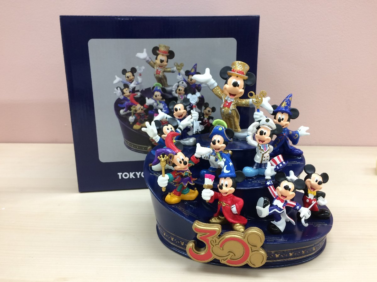 ディズニー 《未使用品》TDR30種年記念 フィギュアリン 歴代ミッキー