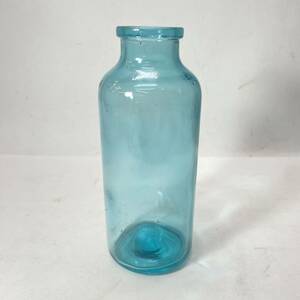 ガラス製 空瓶 青色 レトロ 古道具 花瓶 一輪挿し 置物 インテリア 飾