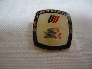  prompt decision US United Airlines 1984 year made Olympic staff 2.2 centimeter pin bachi