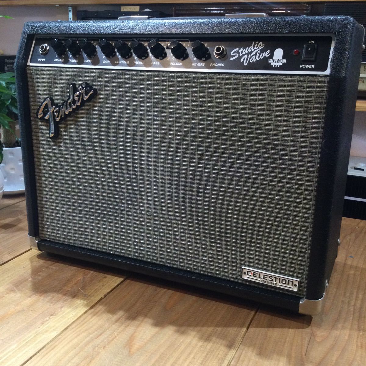 ヤフオク! -「fender sv-20ce」の落札相場・落札価格