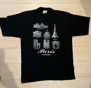 フランス製　新品　フェイマス　パリの建造物　Tシャツ　Lサイズ