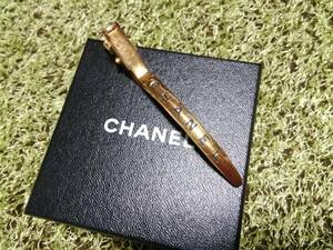 ★美品★　シャネル【CHANEL】ヴィンテージシャネル　ヘアクリップ　ゴールドGP　ヘアアクセサリー　ロゴ　中古　コレクション97P