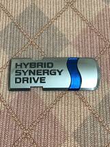 トヨタ　HYBRID SYNERGY DRIVE エンブレム_画像1