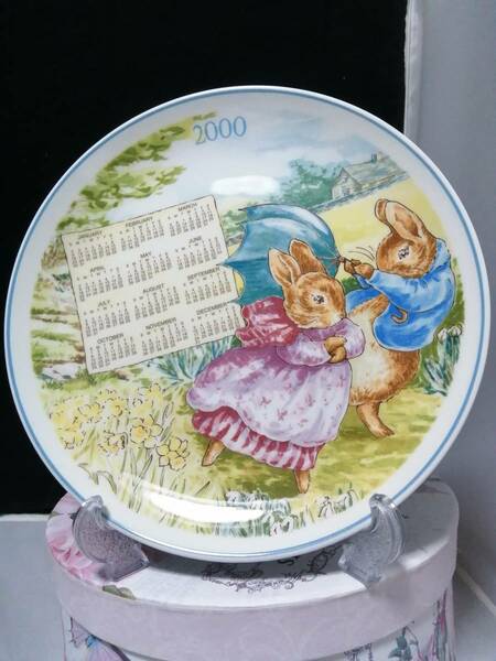 20CM 未使用◇自宅保管 ウェッジウッド ピーターラビット 2000 カレンダー プレート WEDGWOOD PETER RABBIT