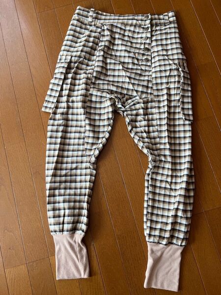 サルエルパンツ