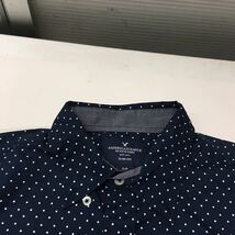 送料無料★AMERICAN EAGLE アメリカンイーグル★ボタンダウンシャツ 長袖シャツ ドット柄シャツ★メンズSサイズ#50825sj127_画像2