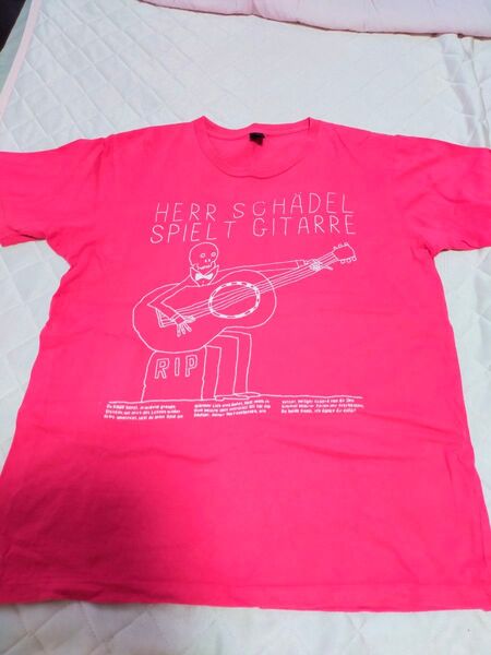 グラニフピンクTシャツ