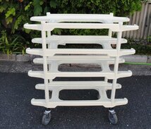 ☆未使用品 綺麗【 河淳 / KAWAJUN 4段トレイラック CS 4PV ラック 多段台車カート業務用 】（品出し/補充/資材の運搬管理）在庫品 N08030_画像2