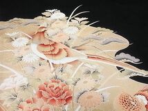 平和屋-こころ店■豪華黒留袖　花鳥文　金彩　着丈161.5cm　裄丈63.5cm　正絹　逸品　B-ey4539_画像4