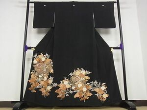 平和屋-こころ店■豪華黒留袖　駒刺繍　文箱花文　金彩　着丈159cm　裄丈62cm　正絹　逸品　B-ag3751