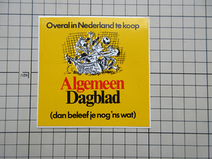7154 【 即決・定額・同梱包可能】 ★AD -　サッカー 新聞 ☆ヴィンテージ ステッカー ☆ ◆