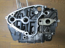 ＧＳX ２５０Ｅ　クランクケース　ジャンク品_画像4