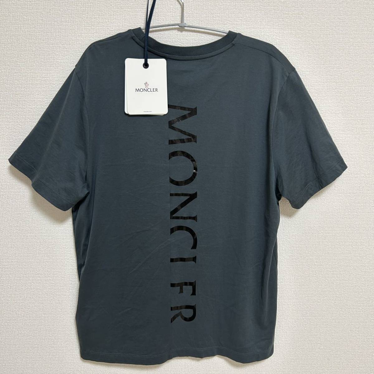 MONCLER (モンクレール) 綿100％ BIG斜めロゴプリント Tシャツ｜PayPay 