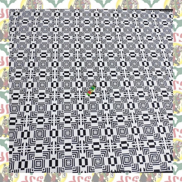 【SALE/180cm x 110cm/2ヤード】アフリカンプリント生地 barg-o31 アフリカ布 アフリカ生地 ゴールドプリント アンカラ キテンゲ パーニュ