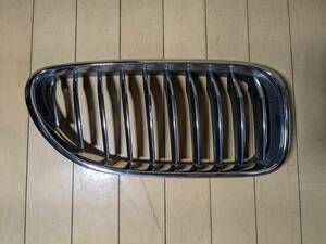 BMW F12 6 Series Genuine フロント Grille right Used item 51137212850 キドニーGrille