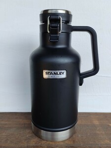 [ old Logo * popular color ] Stanley STANLEY made of stainless steel vacuum insulation Glo ula- mat black 1.9L